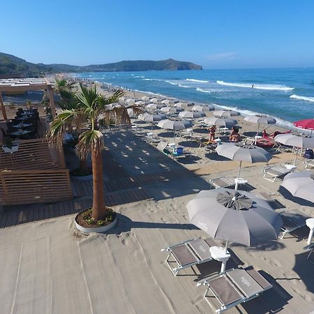 Residence Le Palme - Appartamenti Sul Mare - Spiaggia Tra Palinuro E Caprioli Pisciotta Exteriér fotografie