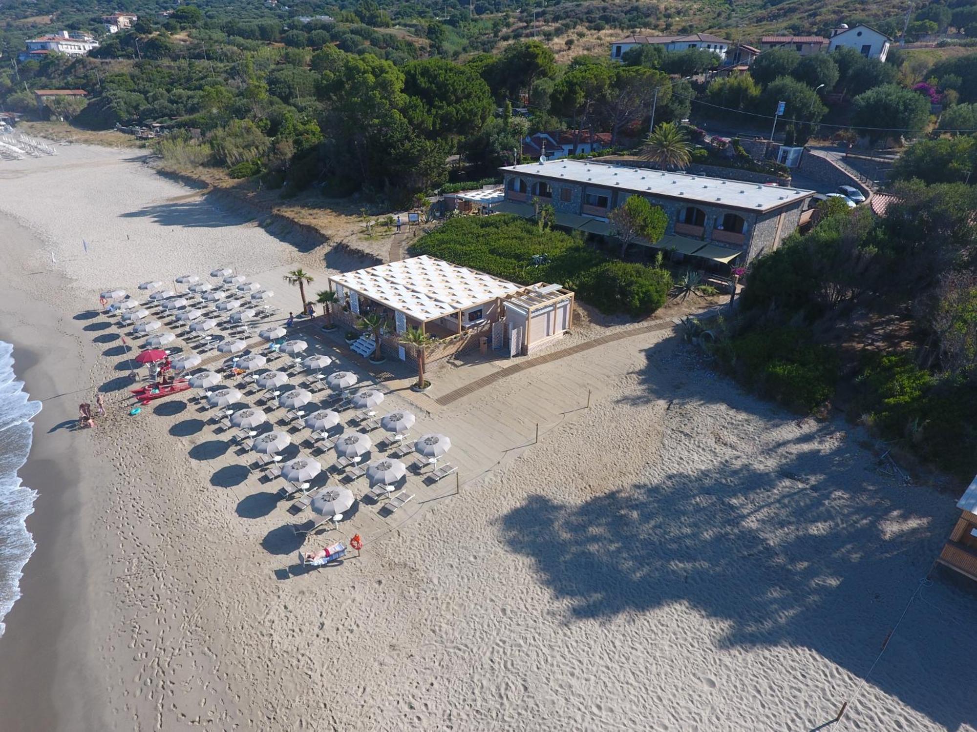 Residence Le Palme - Appartamenti Sul Mare - Spiaggia Tra Palinuro E Caprioli Pisciotta Exteriér fotografie