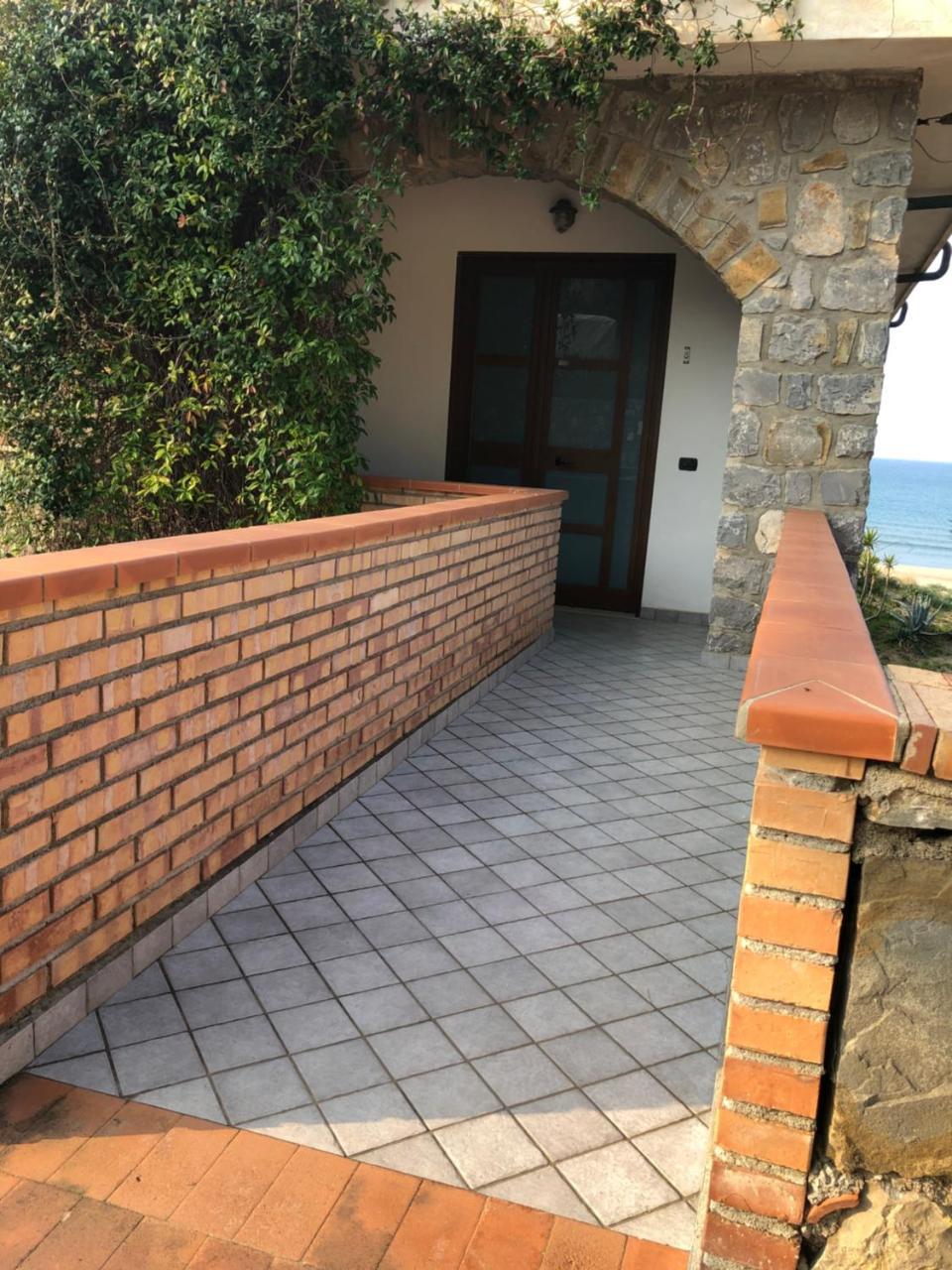 Residence Le Palme - Appartamenti Sul Mare - Spiaggia Tra Palinuro E Caprioli Pisciotta Exteriér fotografie