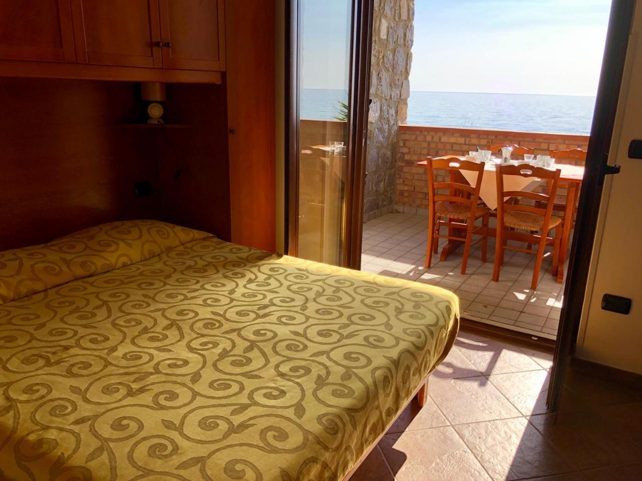Residence Le Palme - Appartamenti Sul Mare - Spiaggia Tra Palinuro E Caprioli Pisciotta Exteriér fotografie