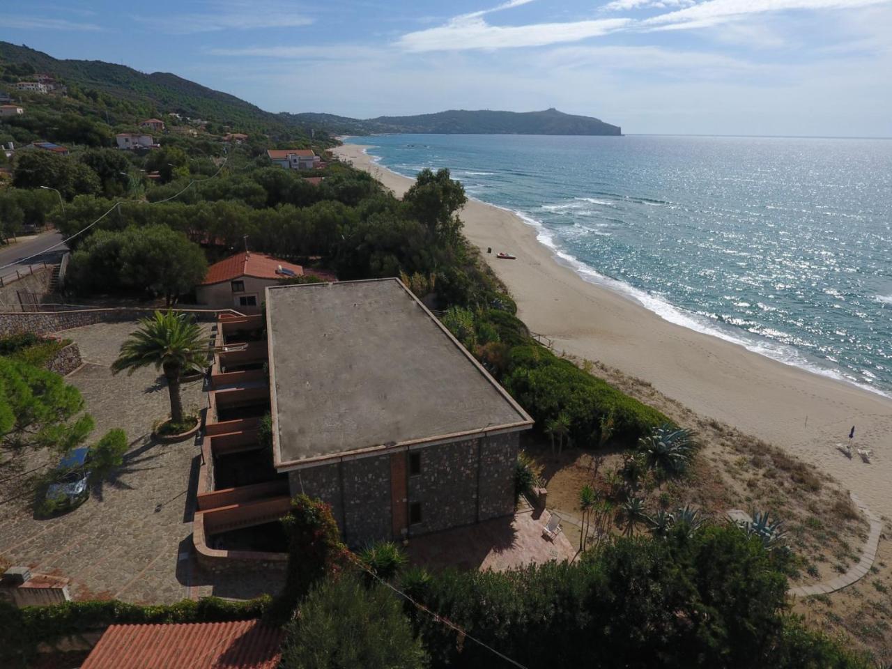 Residence Le Palme - Appartamenti Sul Mare - Spiaggia Tra Palinuro E Caprioli Pisciotta Exteriér fotografie