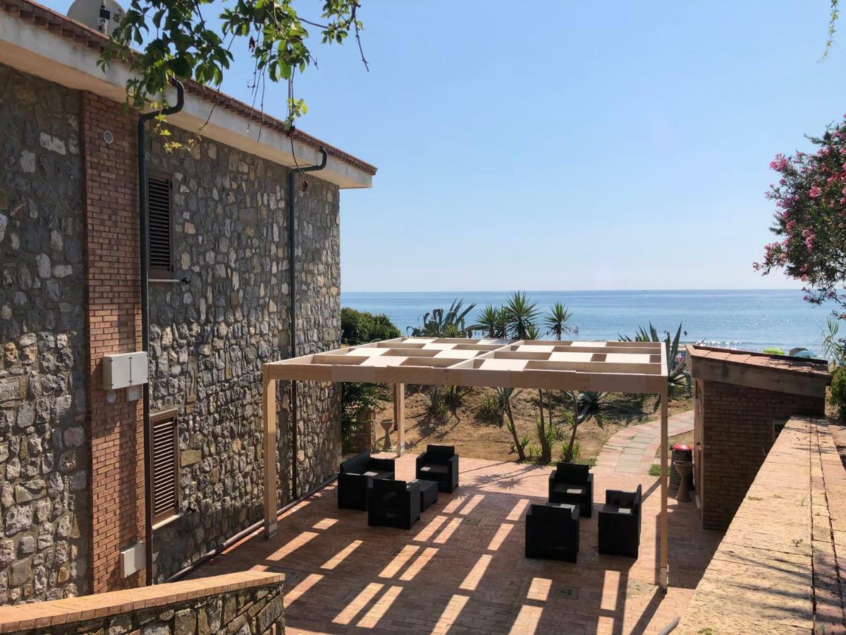 Residence Le Palme - Appartamenti Sul Mare - Spiaggia Tra Palinuro E Caprioli Pisciotta Exteriér fotografie
